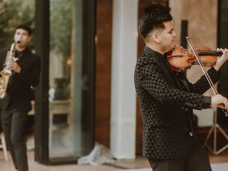 Sax & Violín